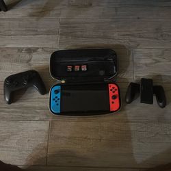 Nintendo Switch OLED Bundle With Dock And pro Controller And Zelda Games And Mario