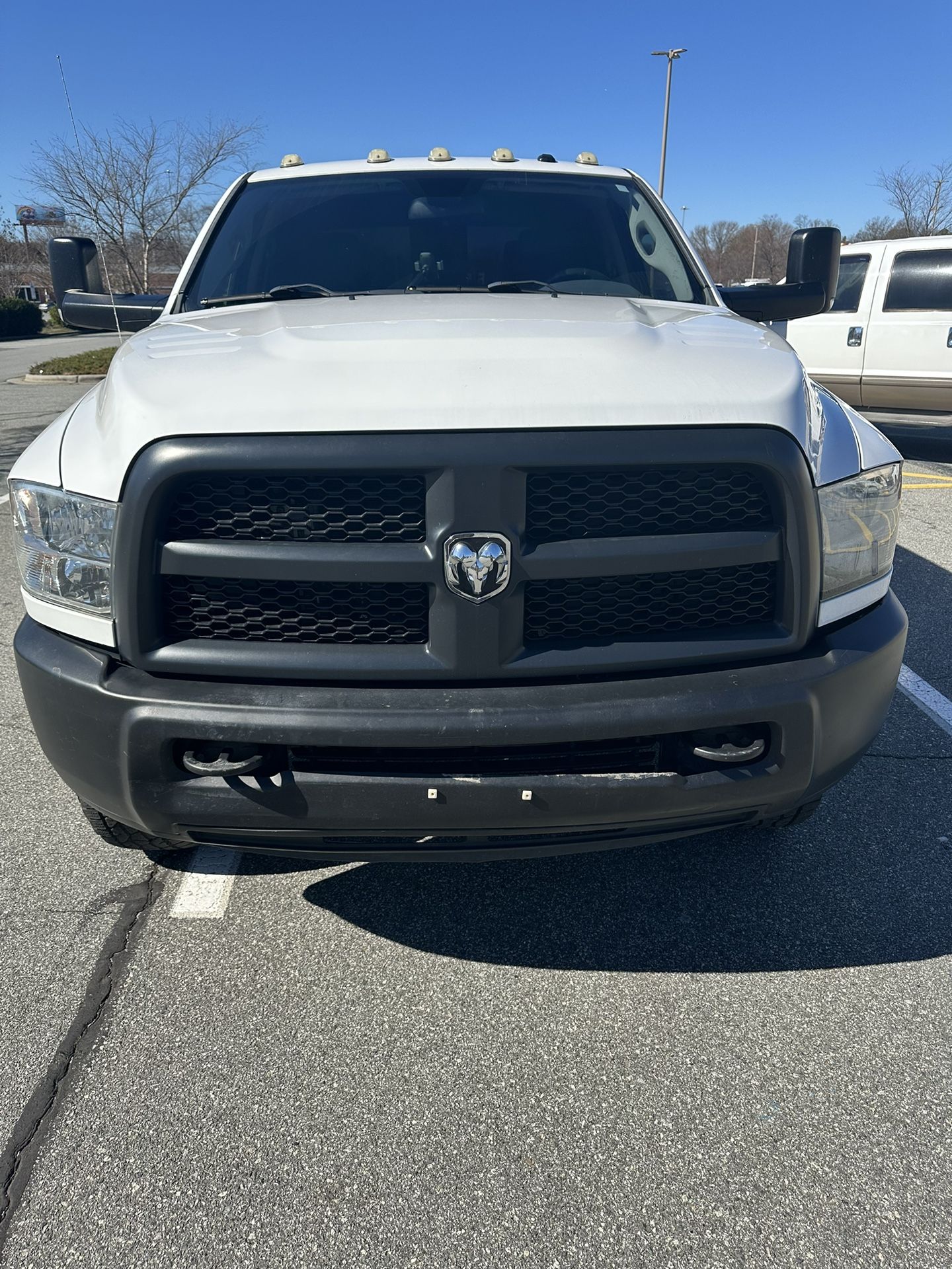 2015 Ram 3500 Reg Cab Tradesman V8 Flatbed W/Gooseneck Hitch Work Truck