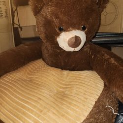 Teddy Bear Chair 
