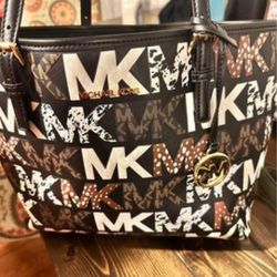 Michael Kors Purse 