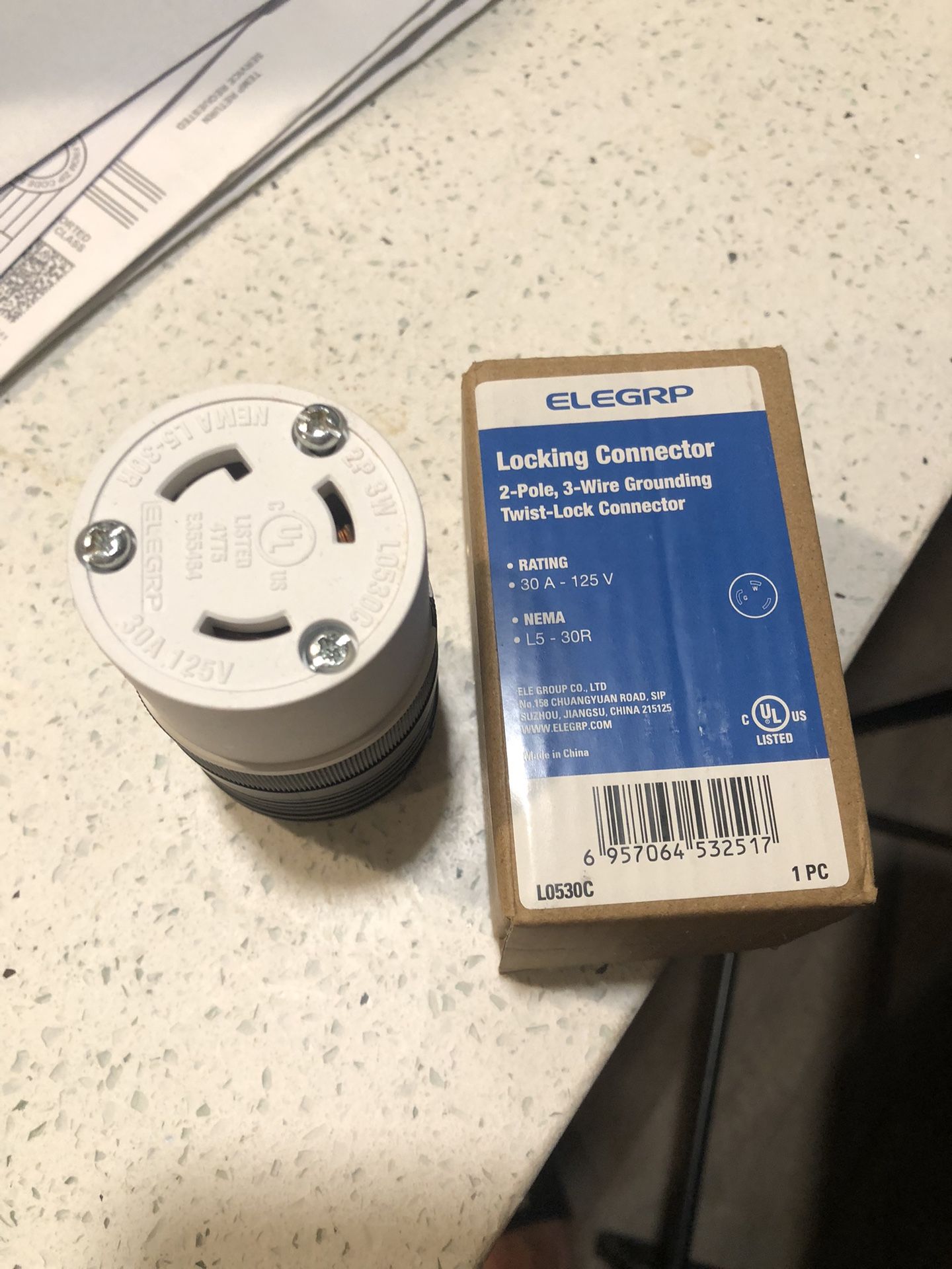 30 A -125 V Electric Plug ( New )