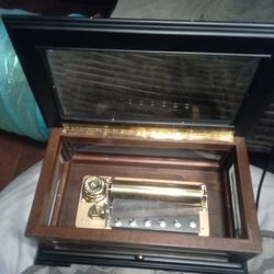 Marvin I Have A ROUGE Music Box That Works Very Good And Excellent Condition