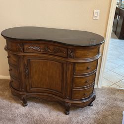 Console Buffet Table