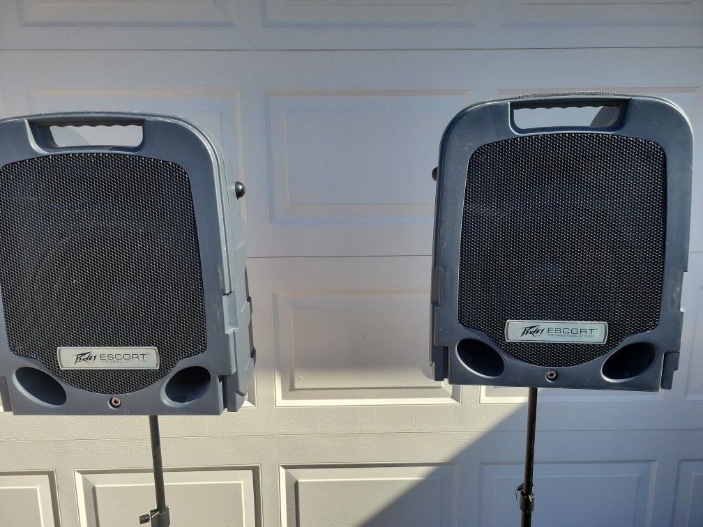 Peavey Escort 3000 スピーカーのみジャンク(G95) Peavey Escort 3000 Portable PA System | zZounds