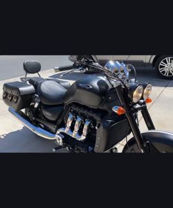 2015 Triumph Rocket 3 Roadster