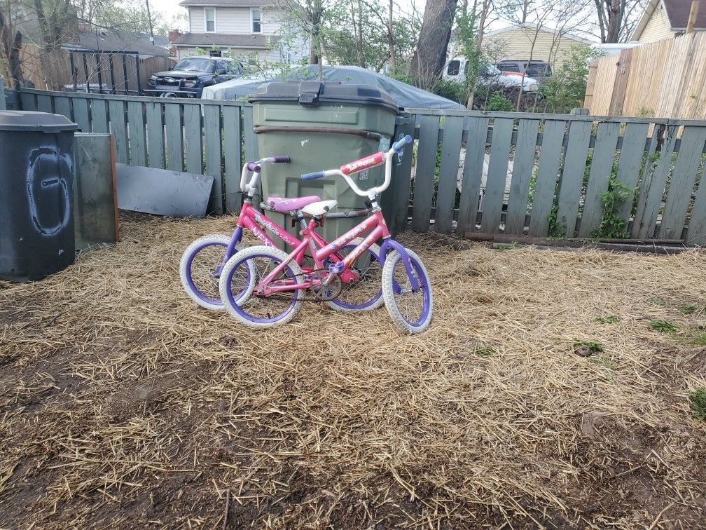 10 Inch 2 Girls Bikes Ready To Go