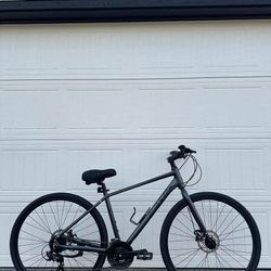 AVASTA 700C Road / Hybrid Bike – 24-Speed – 44cm Frame City Commuter Bicycle