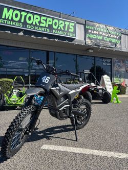 2027 EM5 E-Bike 72V 8000W Carbon Fiber