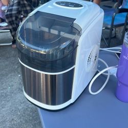 Antarctic Star Ice Maker 