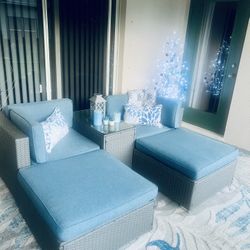 Patio Furniture With Matching Rug And Accent Pillows
