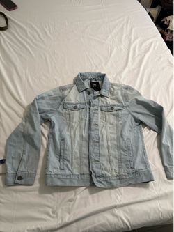 Xray men’s extra large denim jacket $15