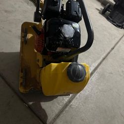 Plate Compactor $70 per day 
Power brush $70 per day 
Jack hammer makita $70 per day 
Trimiadora $70 per day 
Motocierra $70 per day 
Cajas de clavos 