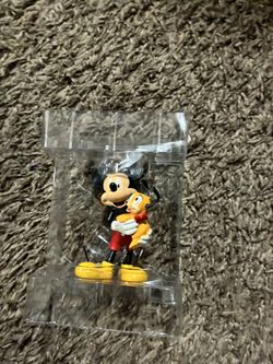 Hallmark Disney Mickey Mouse Christmas Ornament – New in Box