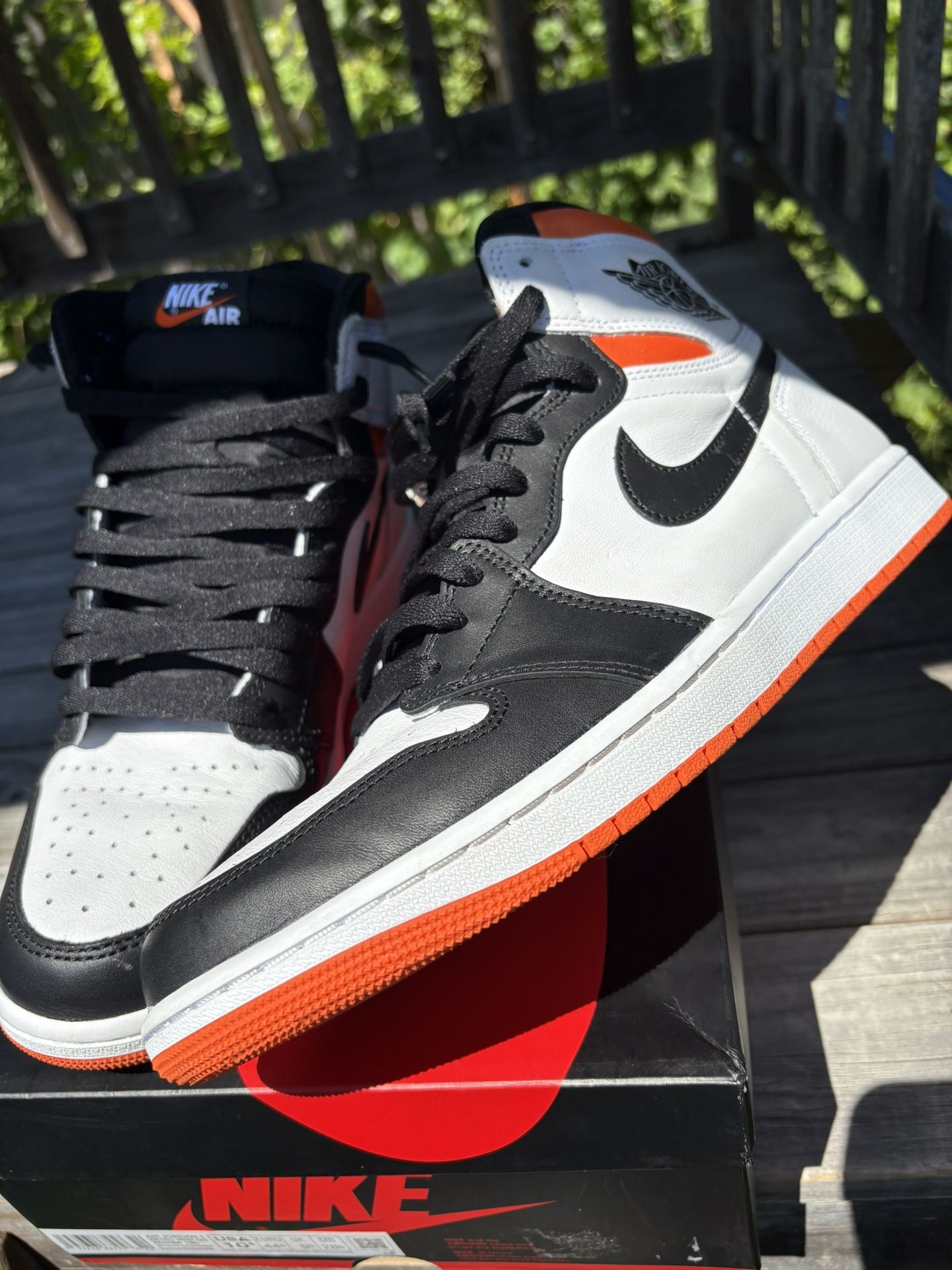 Jordan 1 High Electro Orange