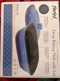 Deep baking lid with dish
