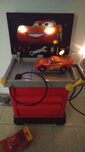 Disney Cars 3 Lightning Mcqueen Service Station Workbench For Sale