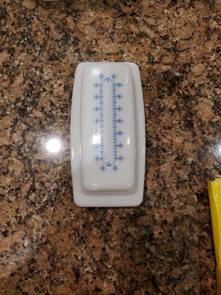 Vintage Pyrex Butter Dish