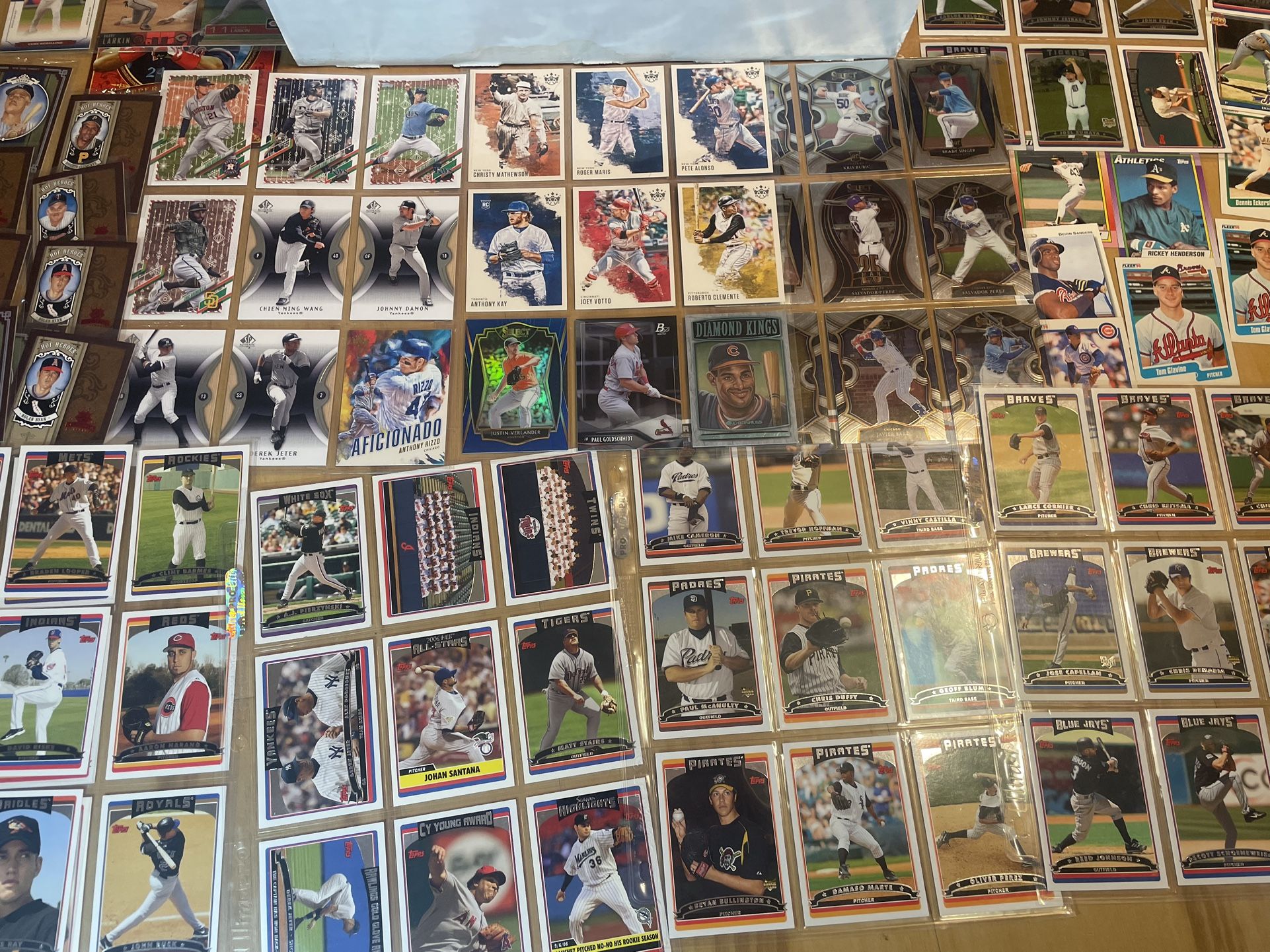 HUGE Baseball Card Collection Vintage + Modern! Topps, UD, Panini, Rookies Stars HOFers 1