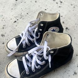 Youth Converse Size 2