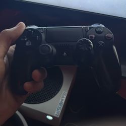 PS4 Controller 
