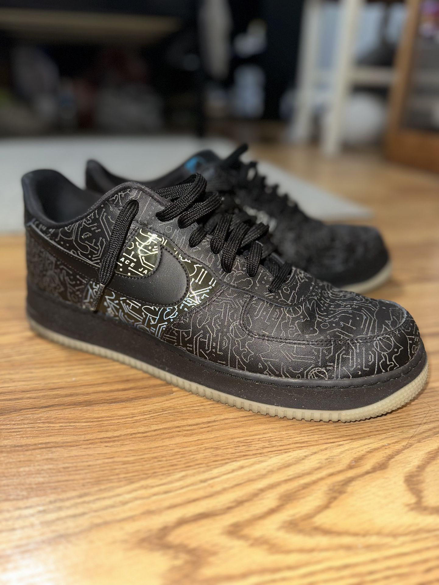Nike Air Force 1