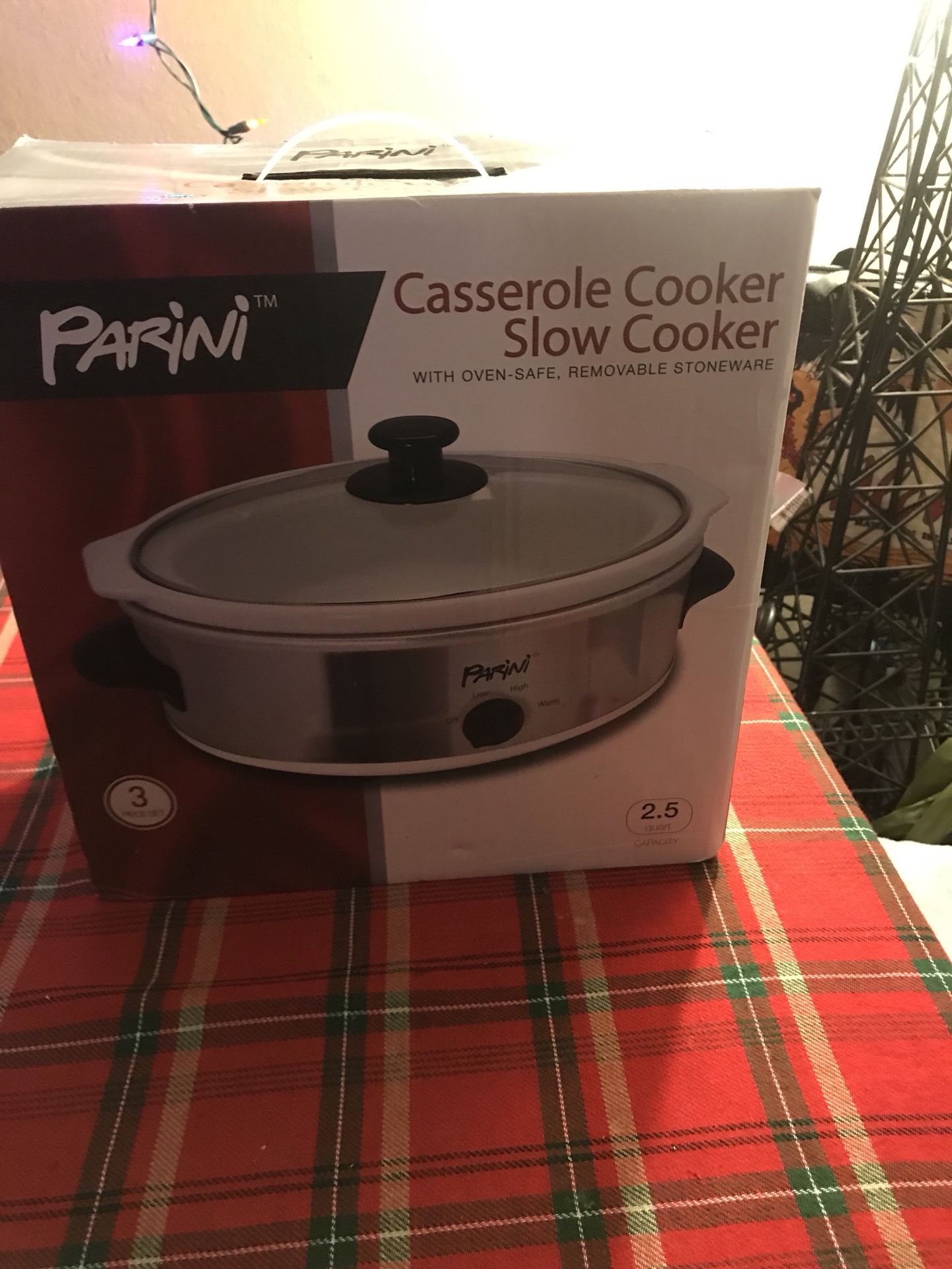 Slow cooker