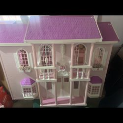 Antique Barbie Mansion Doll House