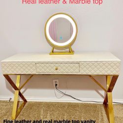 Vanity Makeup table