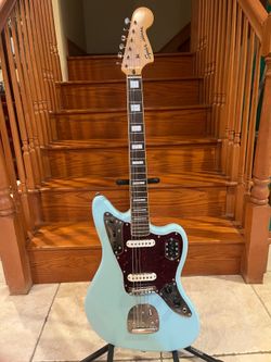 Squier Classic Vibe Jaguar (Mint)