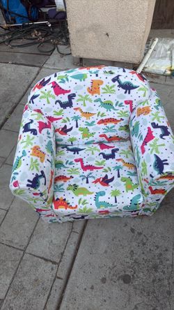 Kids dinosaur chair