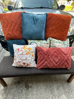 Accent pillows