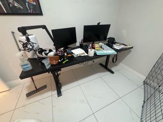 Motor Desk