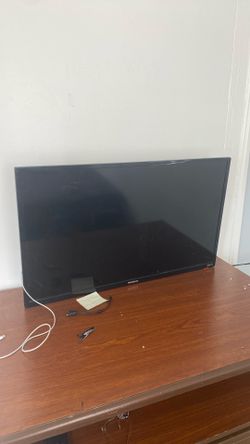 30 inch Roku tv