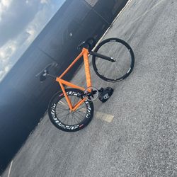 Aventon Low Pro