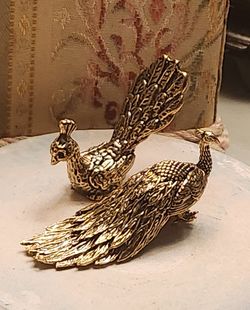 Beautiful Solid Brass Set of 2 Peacocks