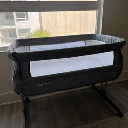 Mika Micky Bedside Sleeper Easy Folding Portable Crib Grey (Baby bassinet)
