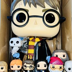 Big Harry Potter Lot, 18” & 6” Funko Pop Figures, Posters, Movie and Book Collection!