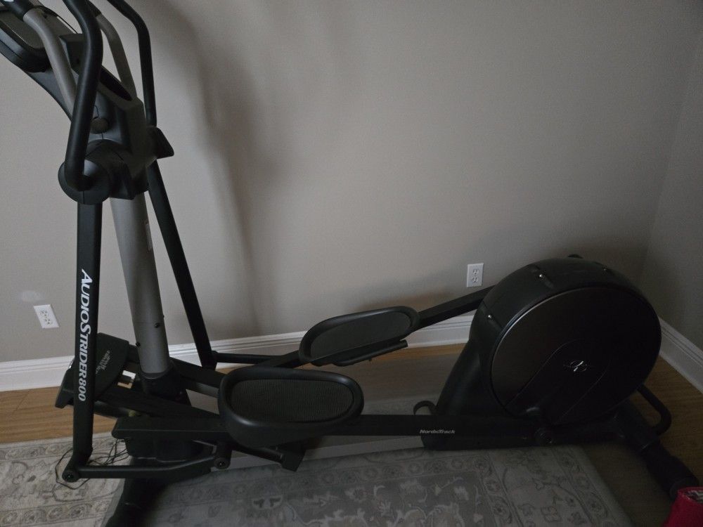 Elliptical Machine Nordictrack Audiostrider 800 Reviews
