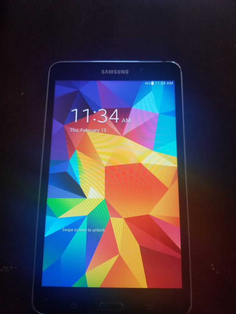 Galaxy Tab 4 w/ Case