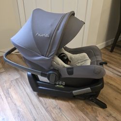 Nuna Pipa Lite LX Infant Car Seat with Base
