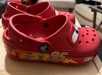 McQueen Crocs Size 8