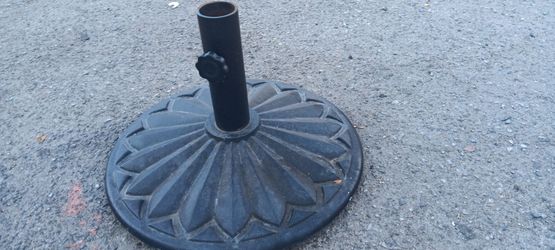 HEAVY DUTY UMBRELLA STAND