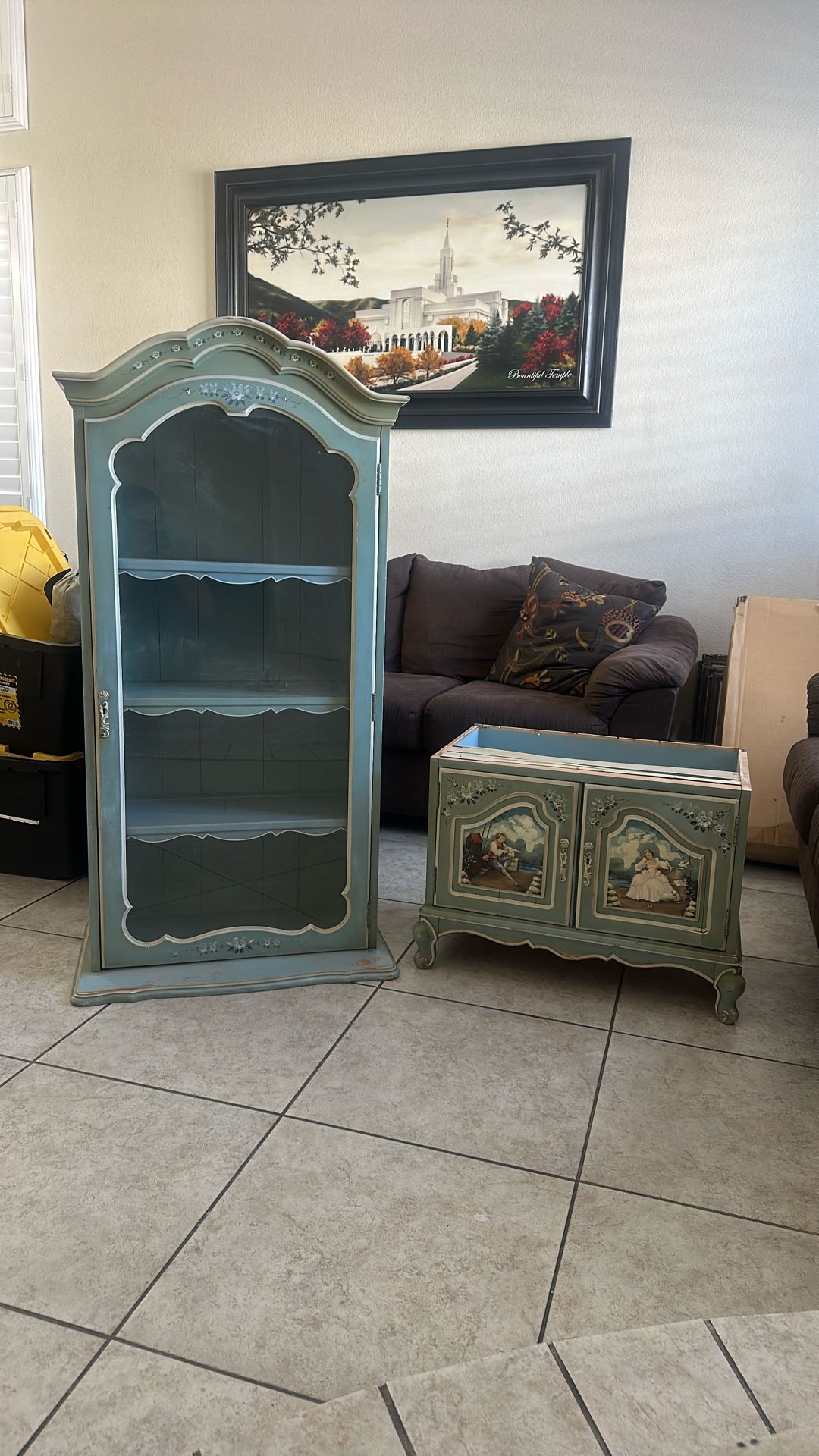 Unique Antique 4 Shelf Cabinet Piece w/ Lock- Summerlin