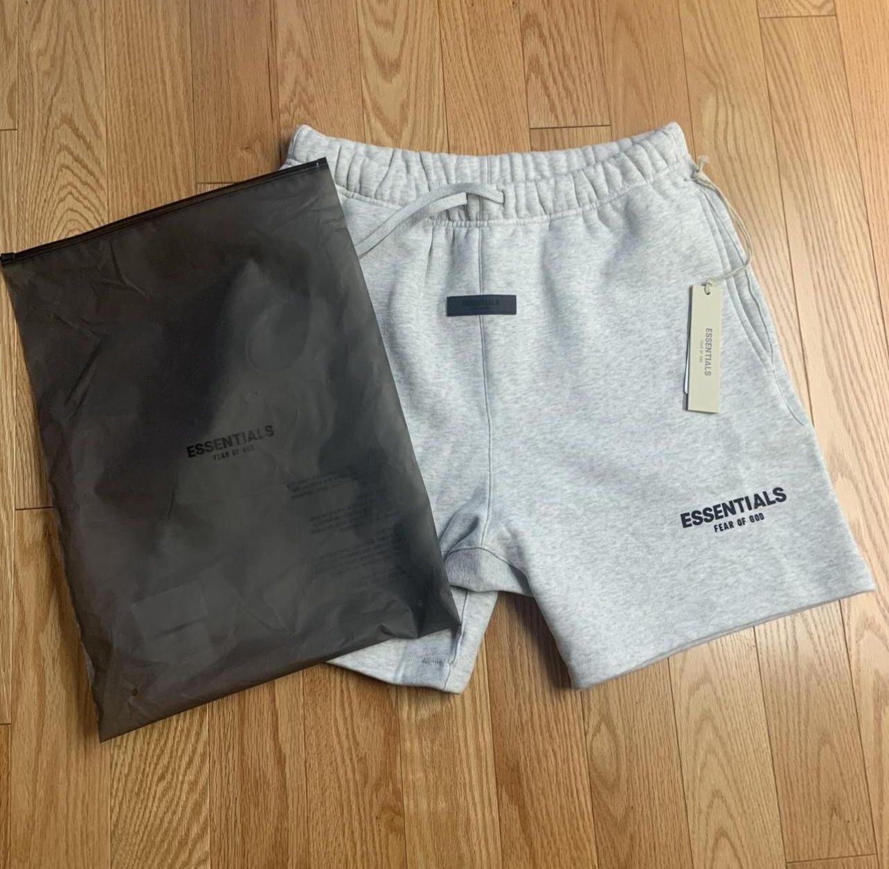 Essentials Shorts