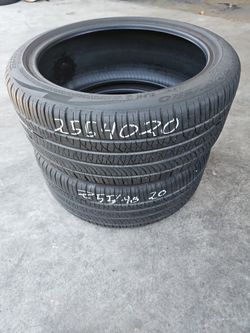 One Pair 255/40/20 Pirelli Scorpion Zero