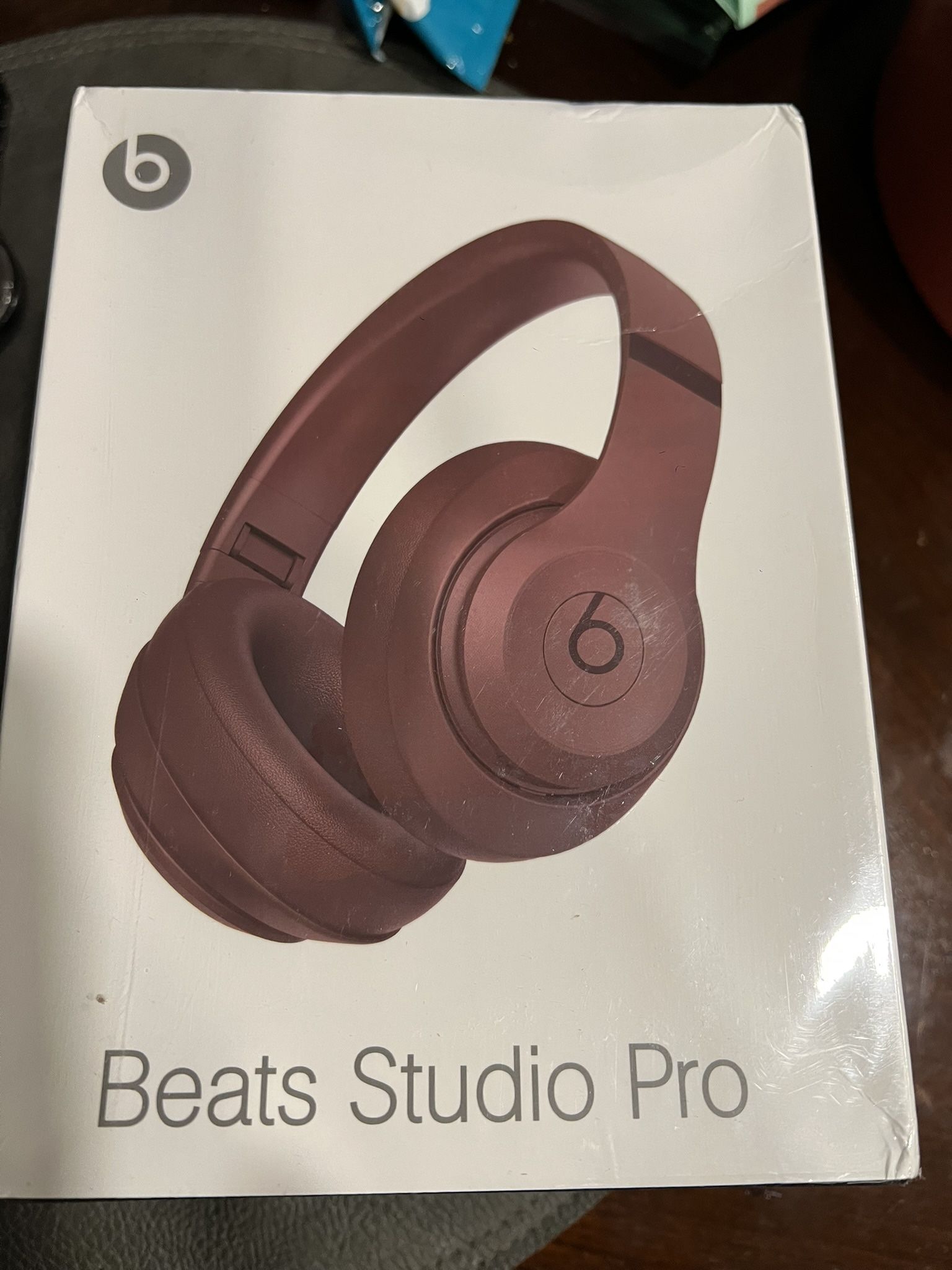 Beats Studio Pro