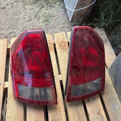 Chrysler 300 Tail Lights