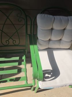 Vintage 2 green iron chairs 300 heavy duty Iron