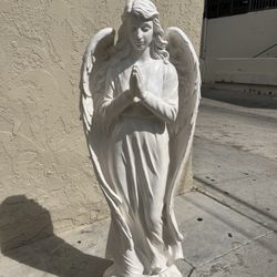 Praying Angel Statue 4ft