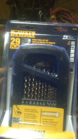 35$ dewalt 29pcs drill bit set
